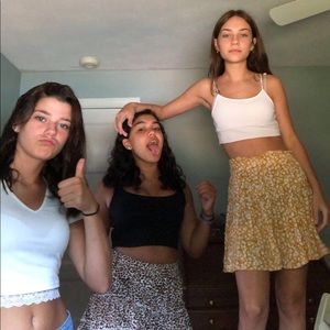 Meet your Posher, Ella